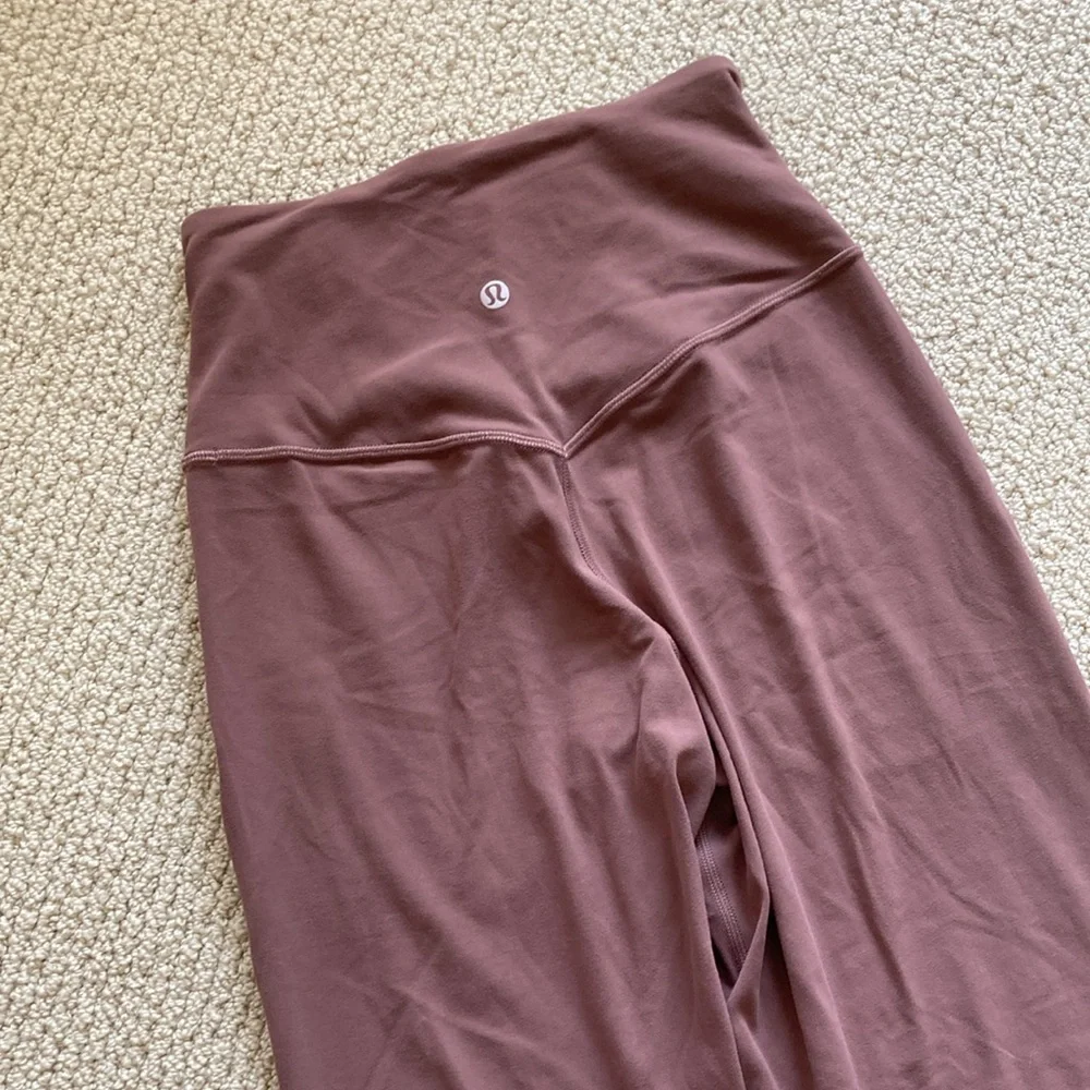 LULULEMON Align High Rise Wide Leg Pant 31” Dark Oxide Size 2 Nulu Soft VEUC - Picture 15 of 16